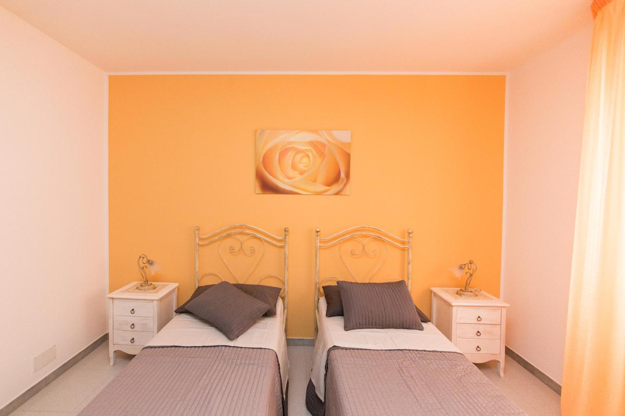 B&B La Casa Nel Borgo Specchia Extérieur photo