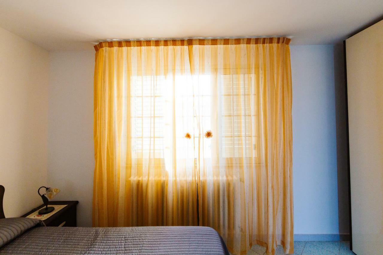 B&B La Casa Nel Borgo Specchia Extérieur photo