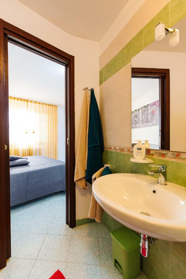 B&B La Casa Nel Borgo Specchia Extérieur photo